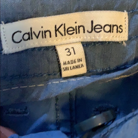 UEC Calvin Klein Essential 9 Inch Shorts - Picture 2 of 2